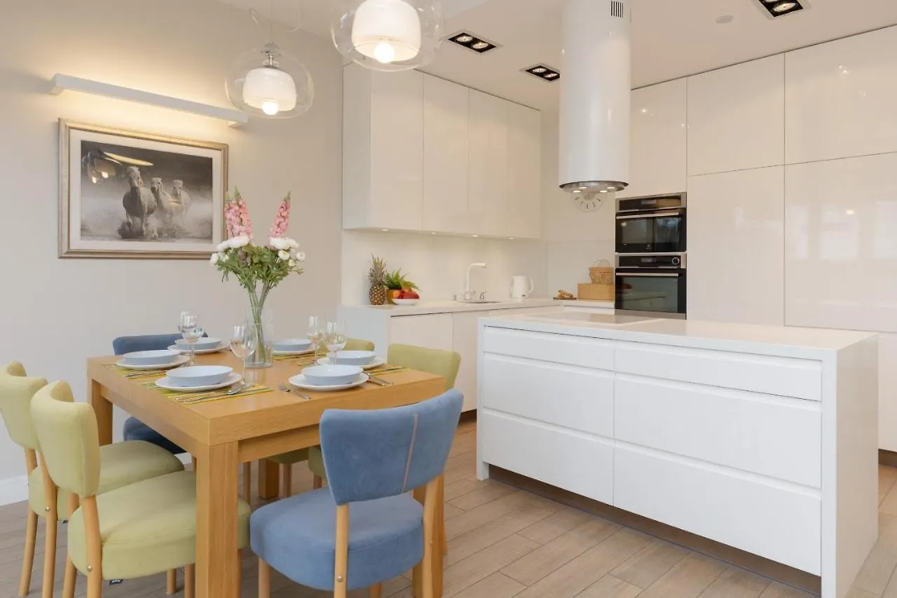 Three-Bedroom Family House With Garden Warsaw Nowa Wies By Noclegi Renters